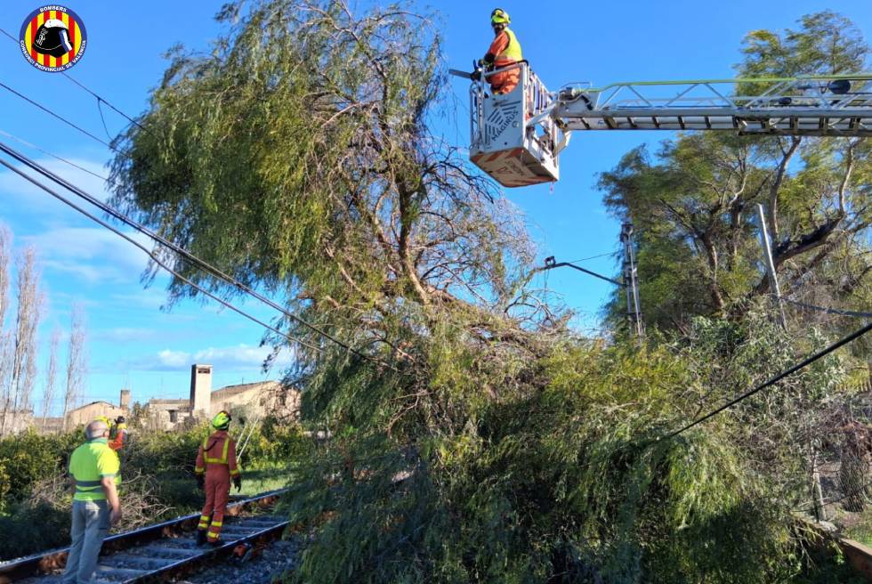 Alerta taronja per forts vents al sud de València aquest dimarts