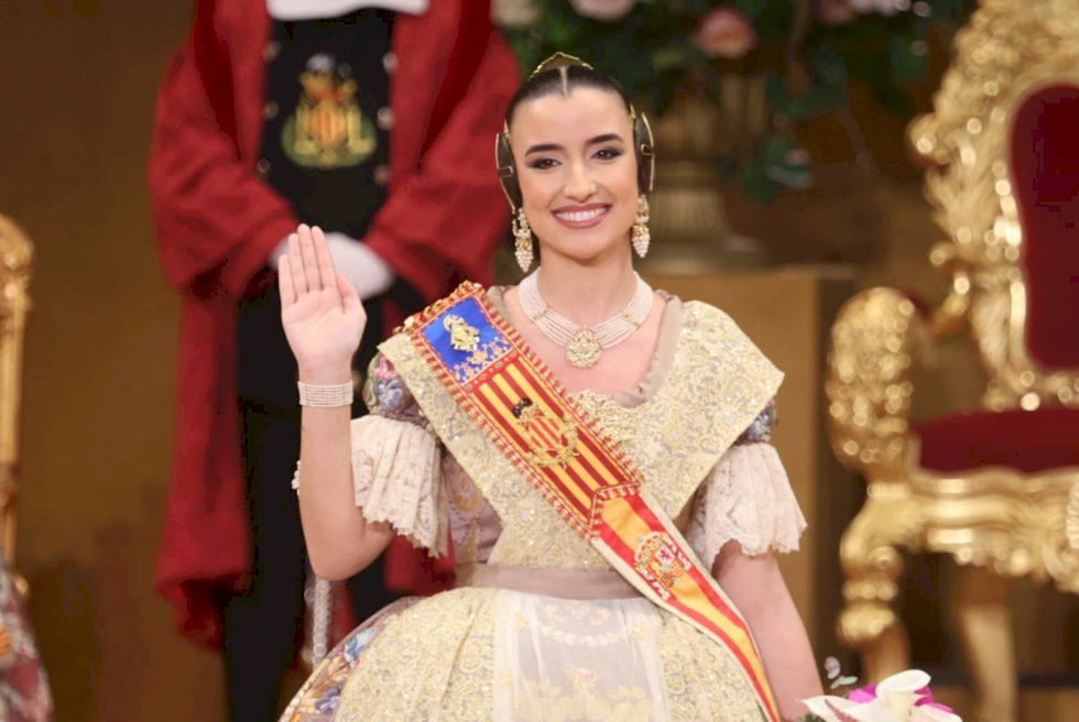 Carmen Prades és proclamada Fallera Major de València en una exaltació plena d’emoció