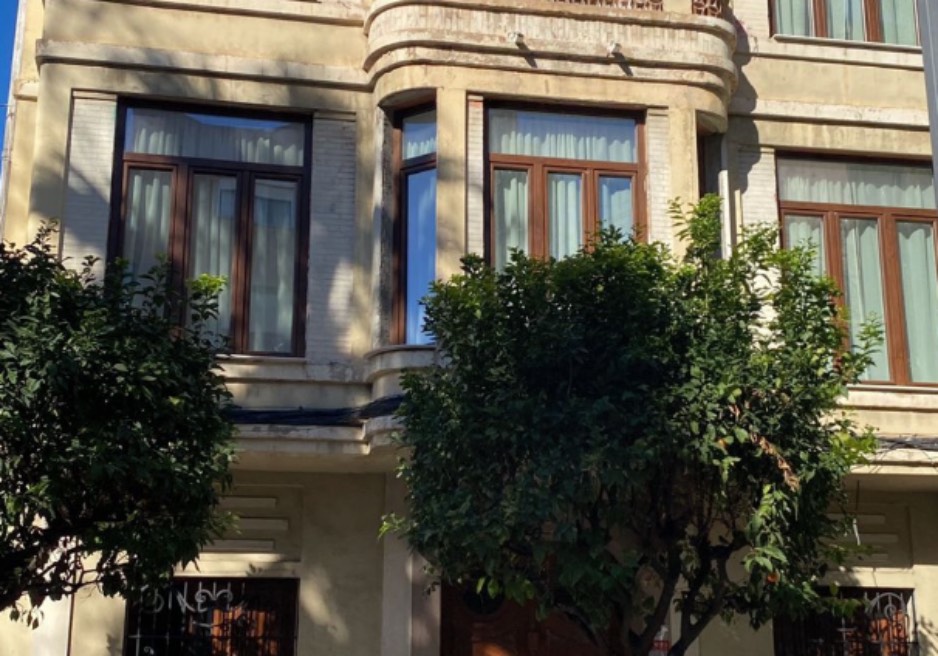 Mor un treballador de 40 anys al caure d'una vivenda a Torrent