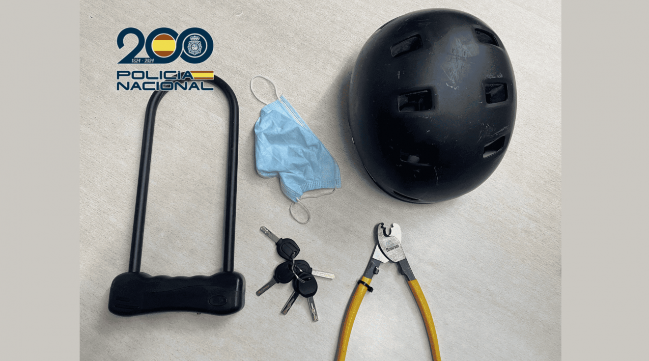 La Policia Nacional deté a un home després de robar huit patinets elèctrics