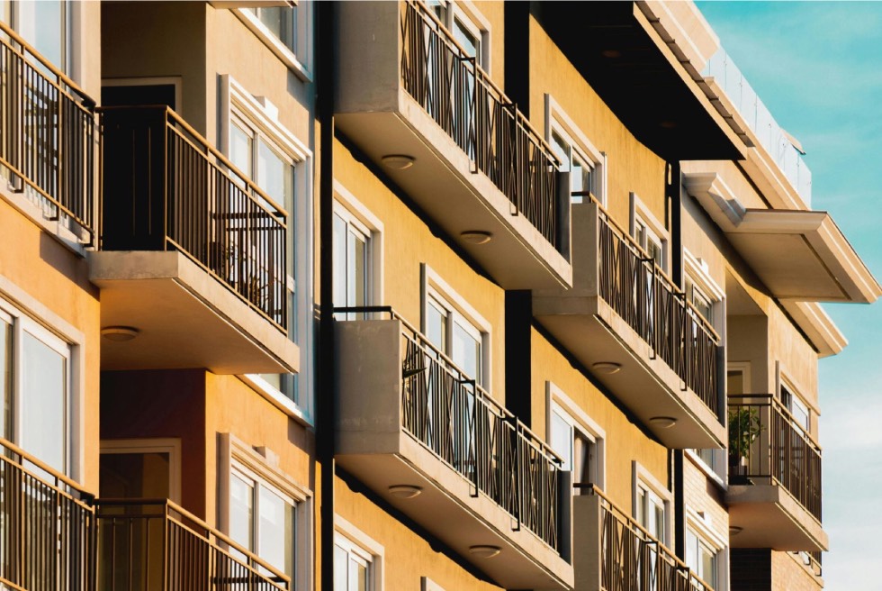 Ajuntament de València i Generalitat estudien destinar sòl educatiu a habitatge dotacional