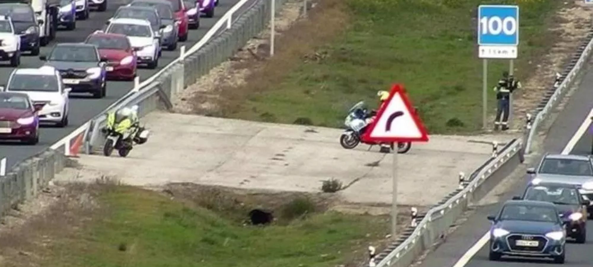 S'obri un carril addicional a l&rsquo;A-3 pel tr&agrave;nsit des de Madrid