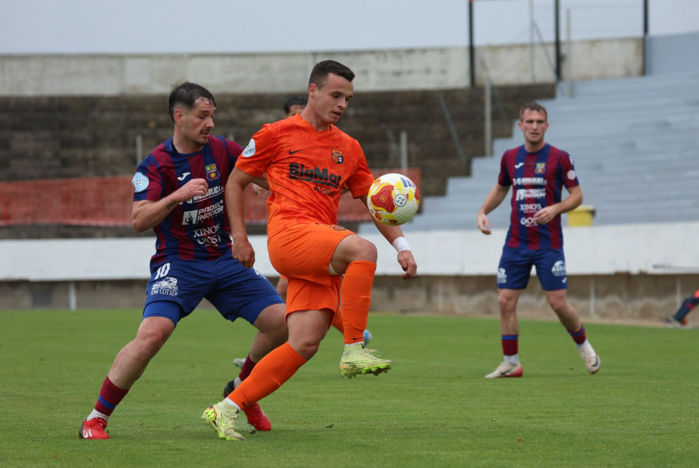 El Torrent CF confirma el descens a Tercera RFEF després d’una temporada complicada