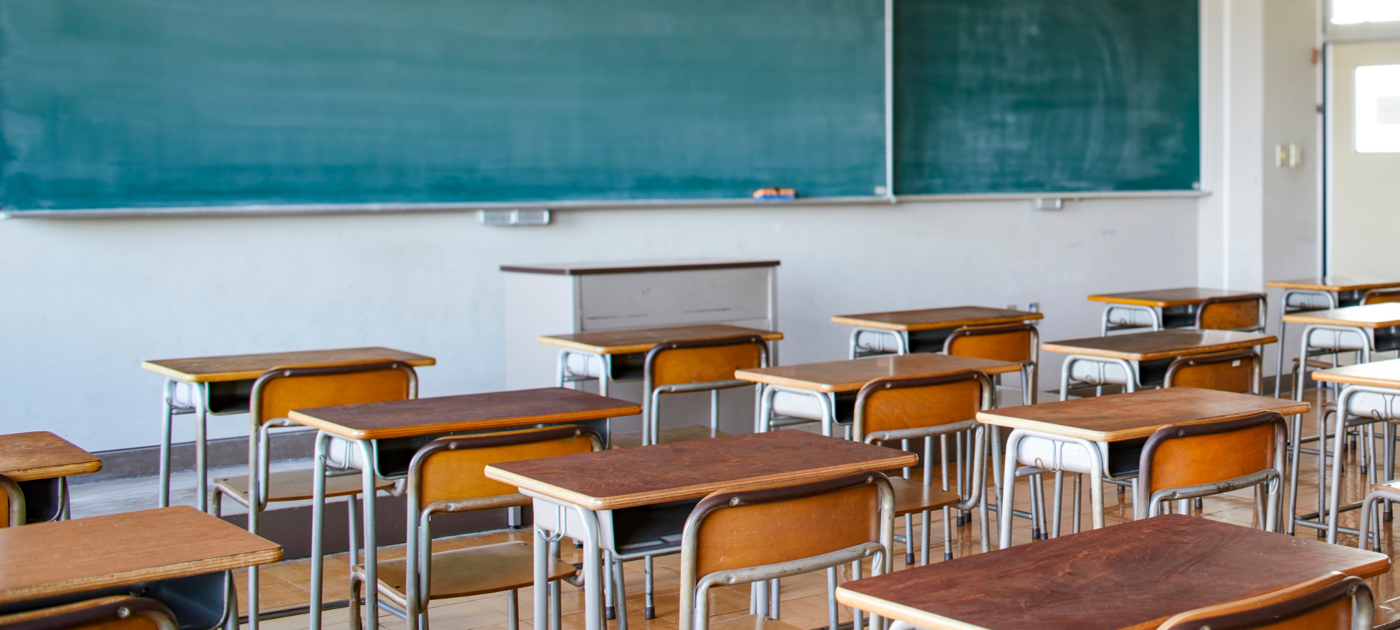 El Govern redueix r&agrave;tios per aula i hores docents