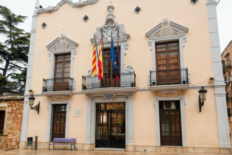 Investiguen 14 persones per actes d’odi i danys a Alginet