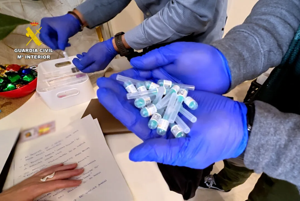 Tanquen una clínica clandestina de medicina estètica a Burjassot