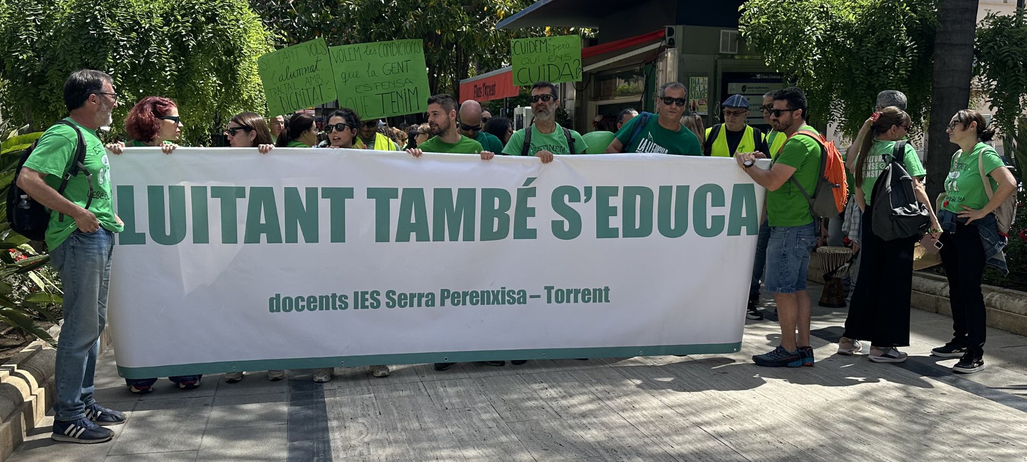 Els sindicats i Educaci&oacute; acaben sense acord i la vaga continua