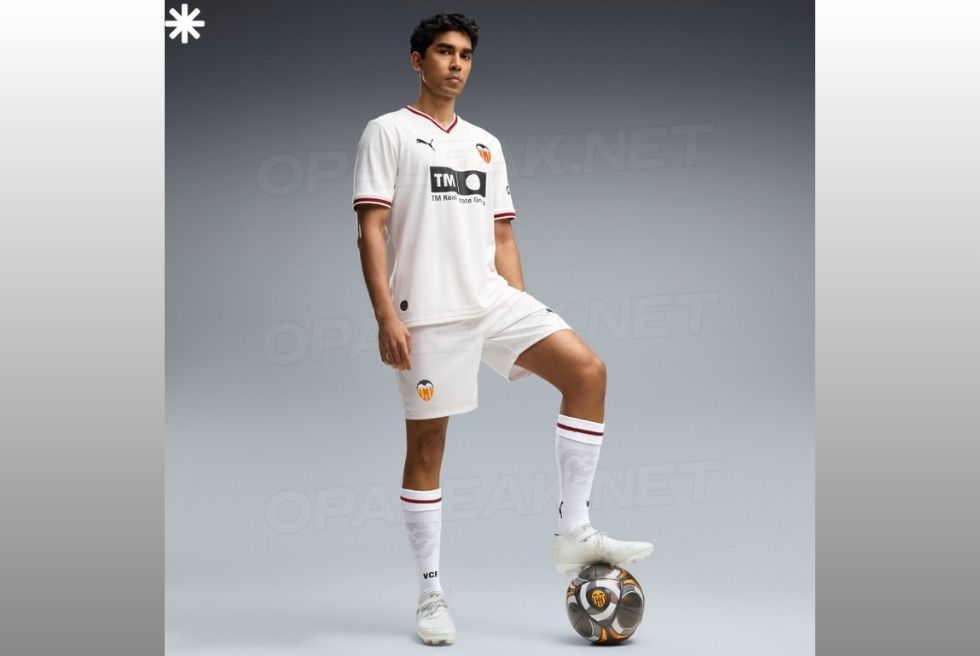 El València CF posarà a la venda esta setmana la primera equipació de la temporada 2026-2027