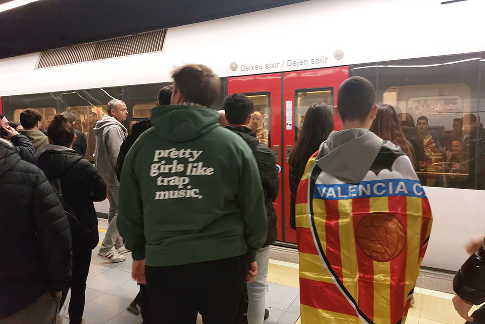Metrovalència reforça el servei per a facilitar l'accés al Trofeu Taronja