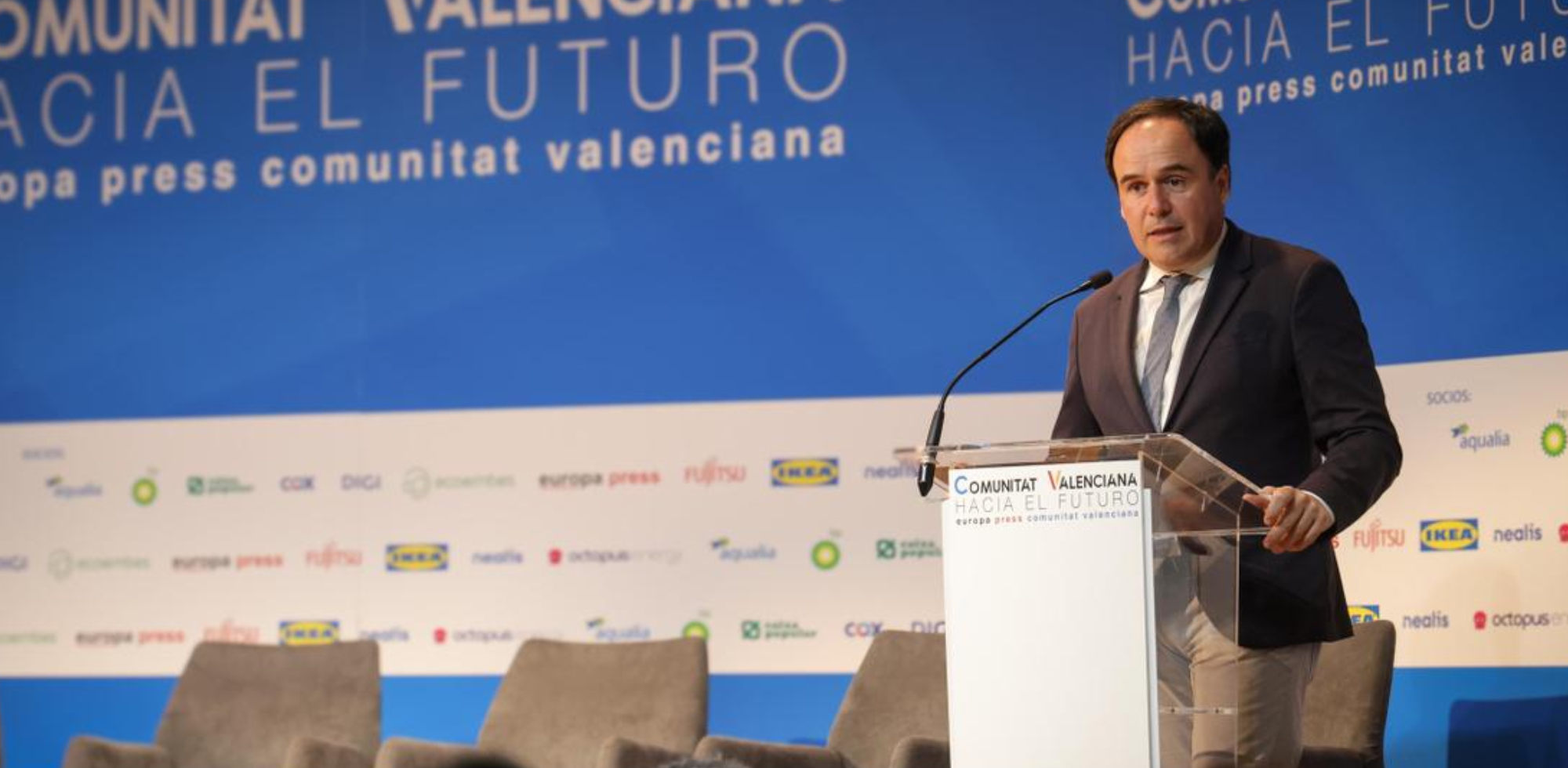 Llorca avisa que els centres de menors estan al 200%