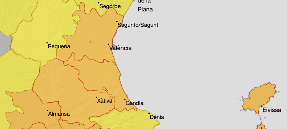 La calor alfuixa i dona pas a fortes tempestes