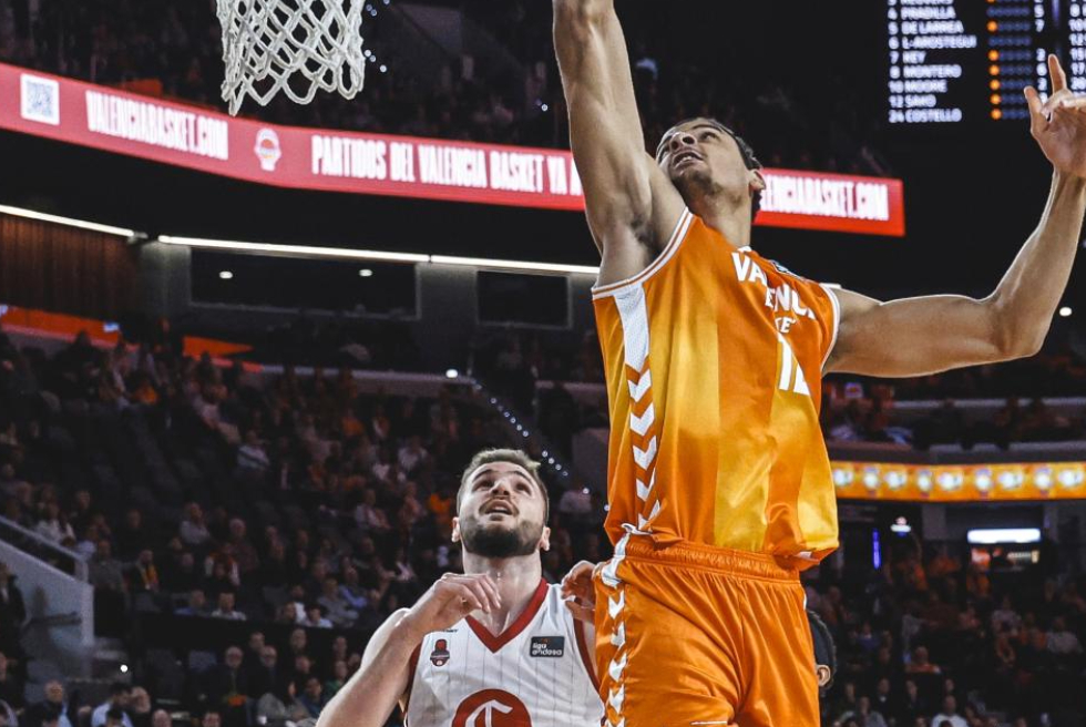 Valencia Basket arranca una pretemporada atípica i amb una plantilla profundament renovada